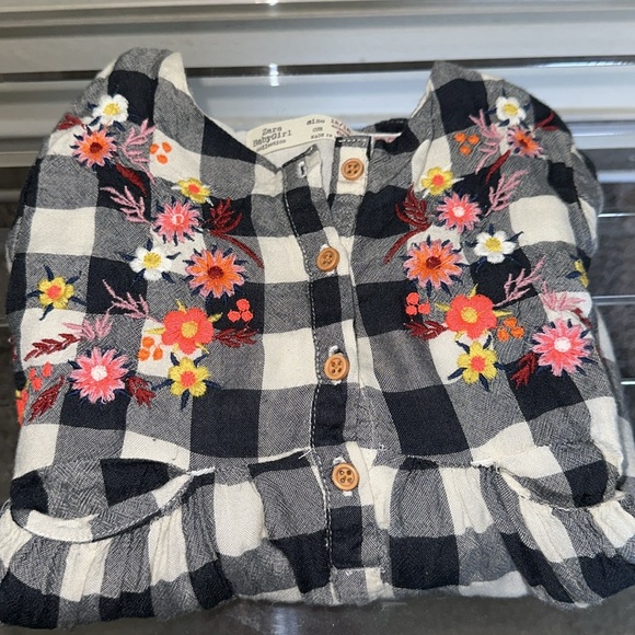 Beautiful ZARA Boho Embroidery Pocket Dress - Picture 4 of 4